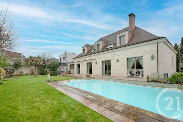 Maison à vendre LA VARENNE ST HILAIRE