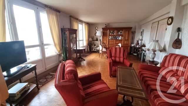 Appartement F5 à vendre ST MAUR DES FOSSES
