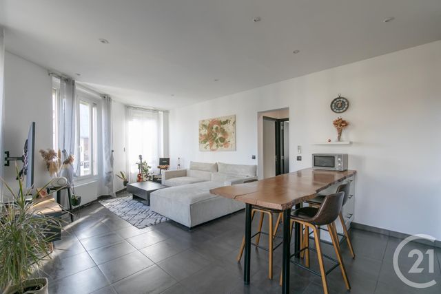 Appartement F3 à vendre ST MAUR DES FOSSES