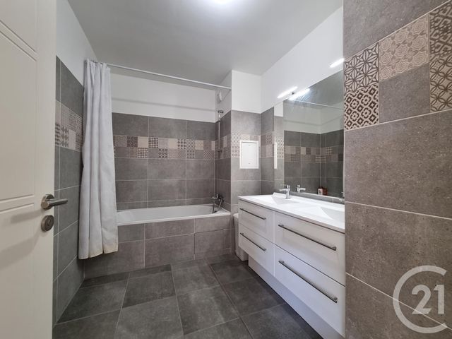 Appartement F3 &agrave; vendre - 3 pi&egrave;ces - 68,74 m2 - St Maur Des Fosses - 94 - ILE-DE-FRANCE