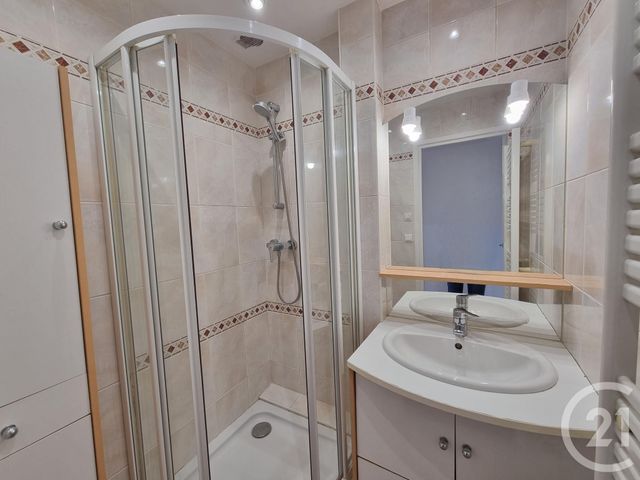 Appartement Studio &agrave; vendre - 1 pi&egrave;ce - 28 m2 - St Maur Des Fosses - 94 - ILE-DE-FRANCE