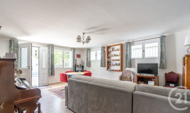 Maison &agrave; vendre - 8 pi&egrave;ces - 225,11 m2 - St Maur Des Fosses - 94 - ILE-DE-FRANCE