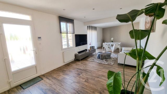 Maison &agrave; vendre - 7 pi&egrave;ces - 151,06 m2 - La Varenne St Hilaire - 94 - ILE-DE-FRANCE