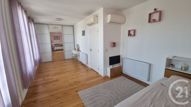 Maison &agrave; vendre - 7 pi&egrave;ces - 151,06 m2 - La Varenne St Hilaire - 94 - ILE-DE-FRANCE