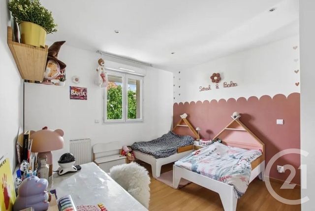 Maison &agrave; vendre - 8 pi&egrave;ces - 246 m2 - St Maur Des Fosses - 94 - ILE-DE-FRANCE