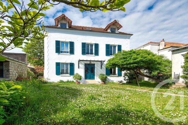 Maison &agrave; vendre - 7 pi&egrave;ces - 210 m2 - St Maur Des Fosses - 94 - ILE-DE-FRANCE