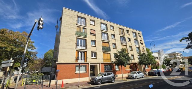 Appartement F2 à vendre ST MAUR DES FOSSES