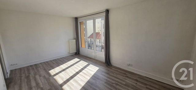 Appartement F2 à vendre ST MAUR DES FOSSES