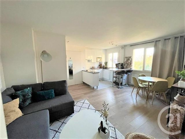 appartement - ST MAUR DES FOSSES - 94