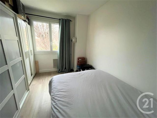 Appartement F2 &agrave; louer - 2 pi&egrave;ces - 40 m2 - St Maur Des Fosses - 94 - ILE-DE-FRANCE
