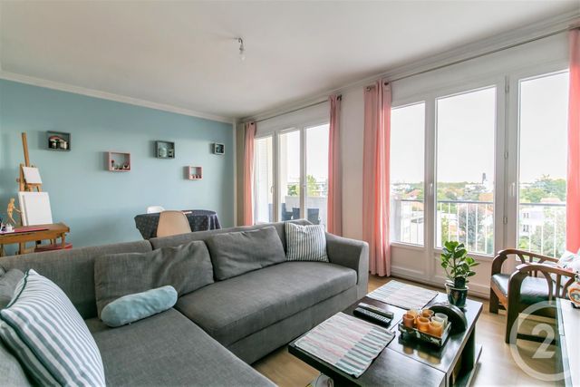 Appartement F3 à vendre ST MAUR DES FOSSES