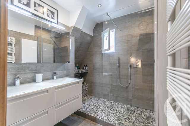 Maison &agrave; vendre - 5 pi&egrave;ces - 109,83 m2 - St Maur Des Fosses - 94 - ILE-DE-FRANCE