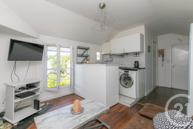 Appartement F2 à vendre - 2 pièces - 28,12 m2 - St Maur Des Fosses - 94 - ILE-DE-FRANCE