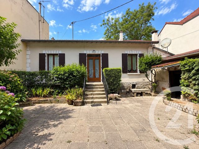 Maison à vendre ST MAUR DES FOSSES