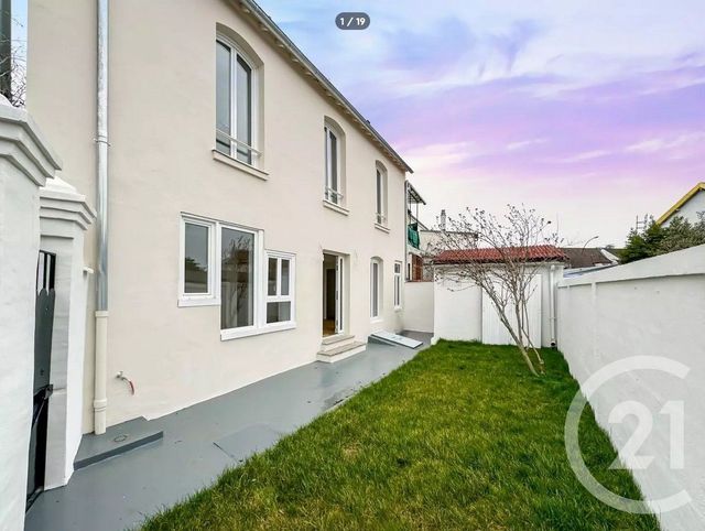 Maison à vendre ST MAUR DES FOSSES