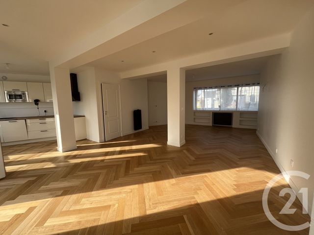 Maison à vendre ST MAUR DES FOSSES