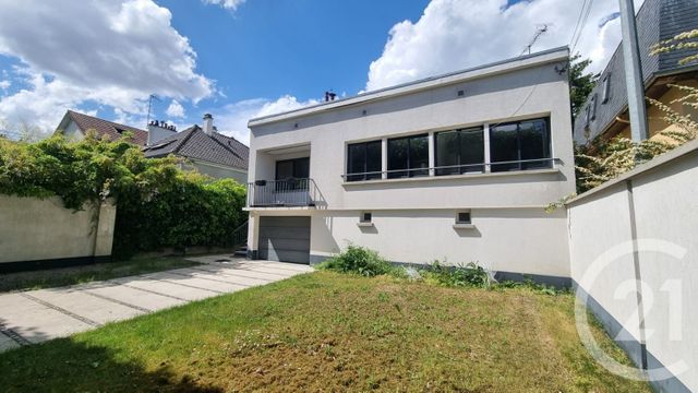 Maison à vendre ST MAUR DES FOSSES