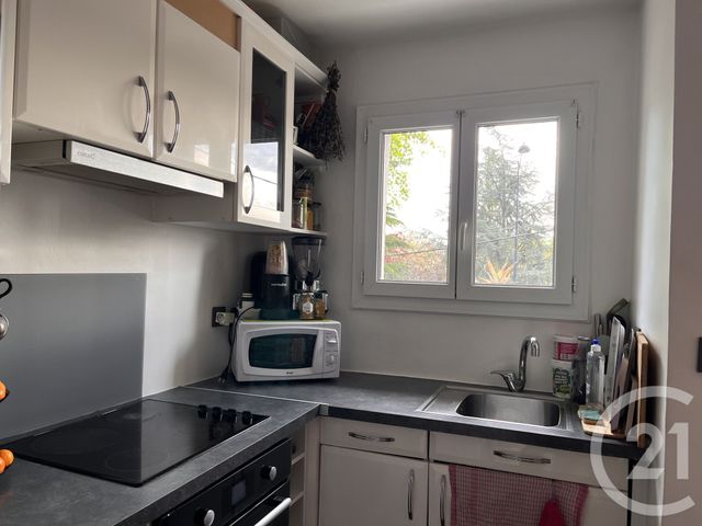 Appartement F3 à vendre - 3 pièces - 62,45 m2 - St Maur Des Fosses - 94 - ILE-DE-FRANCE