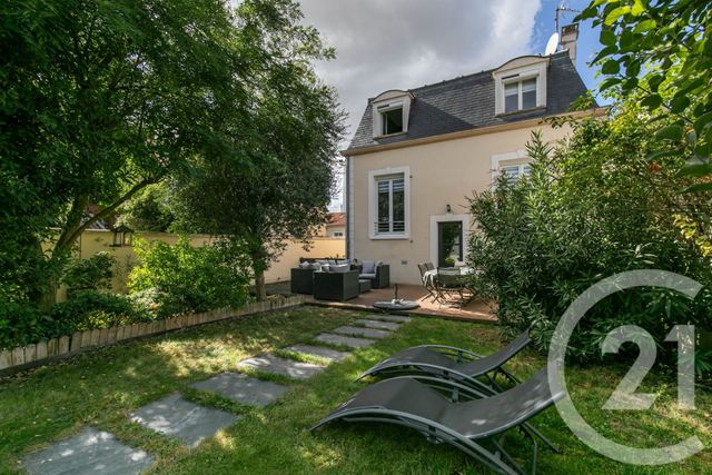 Maison à vendre ST MAUR DES FOSSES