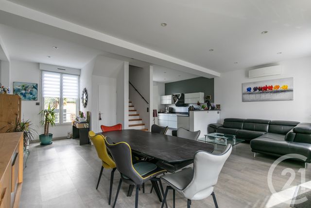 Maison &agrave; vendre - 5 pi&egrave;ces - 109,21 m2 - St Maur Des Fosses - 94 - ILE-DE-FRANCE