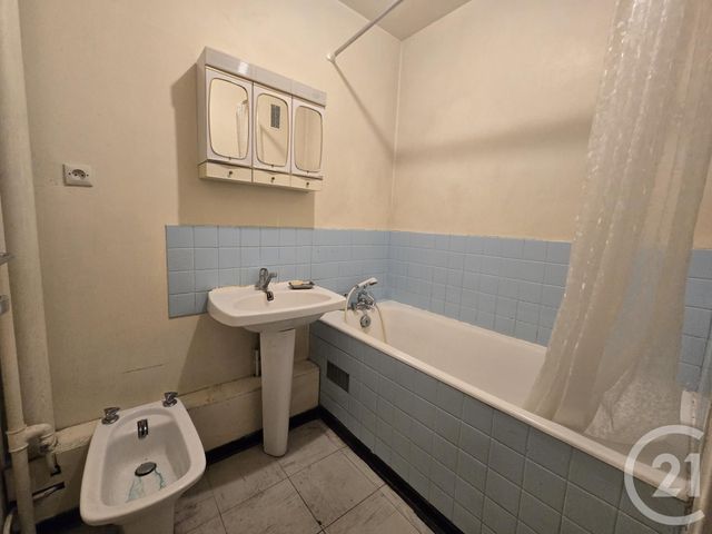 Appartement F2 à vendre - 2 pièces - 44,90 m2 - St Maur Des Fosses - 94 - ILE-DE-FRANCE