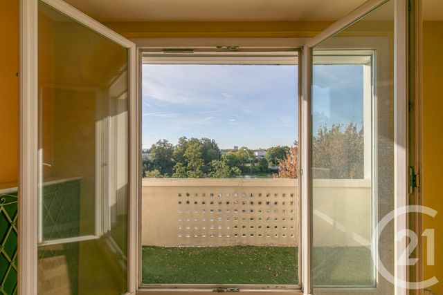 Appartement F3 à vendre - 3 pièces - 56,35 m2 - St Maur Des Fosses - 94 - ILE-DE-FRANCE