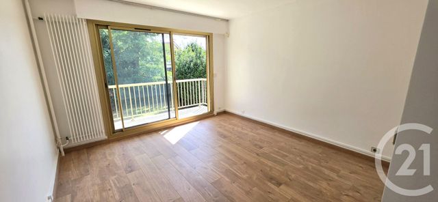 Appartement F1 à vendre ST MAUR DES FOSSES