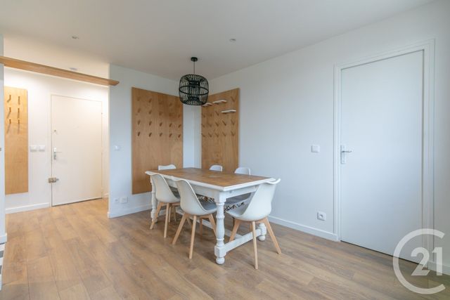 Appartement F2 à vendre - 2 pièces - 43,58 m2 - St Maur Des Fosses - 94 - ILE-DE-FRANCE