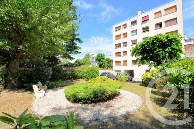 Appartement F4 à vendre - 4 pièces - 75 m2 - St Maur Des Fosses - 94 - ILE-DE-FRANCE