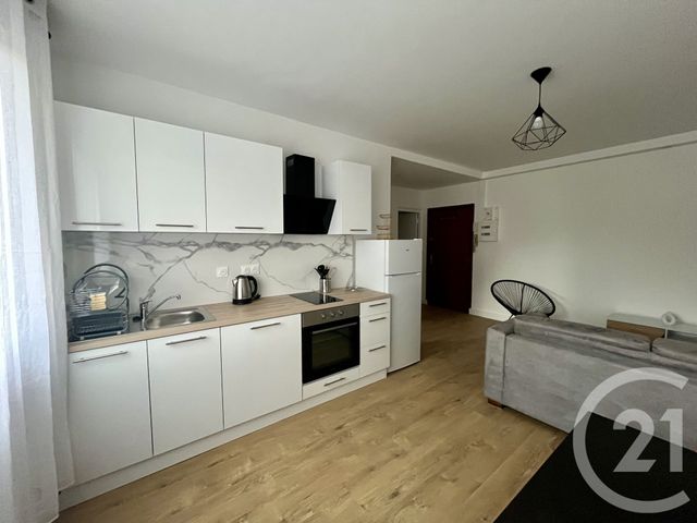 Appartement F2 &agrave; louer - 2 pi&egrave;ces - 34,70 m2 - St Maur Des Fosses - 94 - ILE-DE-FRANCE