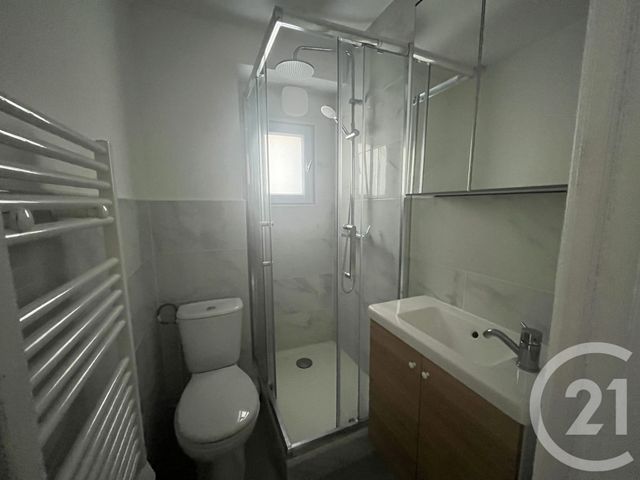 Appartement F2 &agrave; louer - 2 pi&egrave;ces - 27,69 m2 - St Maur Des Fosses - 94 - ILE-DE-FRANCE