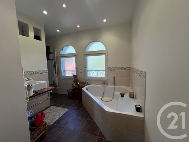 Maison &agrave; vendre - 7 pi&egrave;ces - 143,60 m2 - St Maur Des Fosses - 94 - ILE-DE-FRANCE