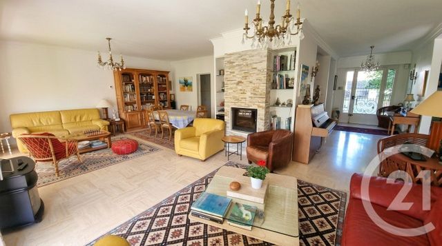 Maison &agrave; vendre - 8 pi&egrave;ces - 183,77 m2 - St Maur Des Fosses - 94 - ILE-DE-FRANCE