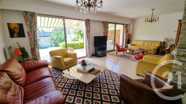 Maison &agrave; vendre - 8 pi&egrave;ces - 183,77 m2 - St Maur Des Fosses - 94 - ILE-DE-FRANCE