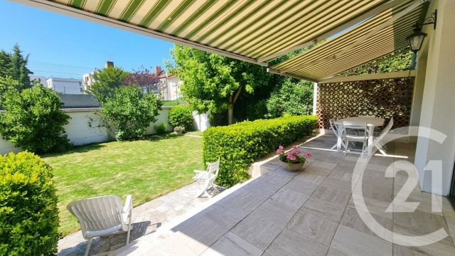 Maison &agrave; vendre - 8 pi&egrave;ces - 183,77 m2 - St Maur Des Fosses - 94 - ILE-DE-FRANCE