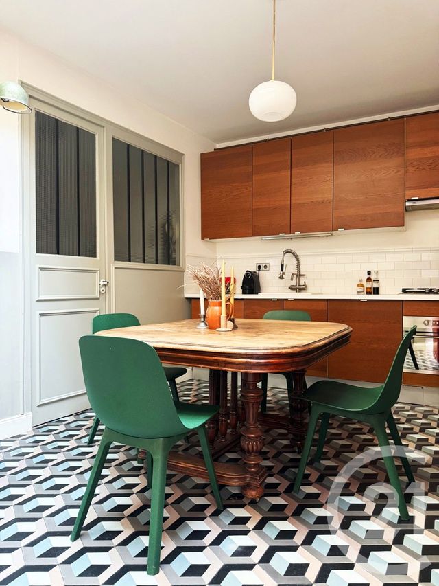 Maison &agrave; louer - 2 pi&egrave;ces - 55,05 m2 - Paris - 75018 - ILE-DE-FRANCE
