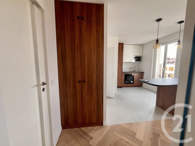 Appartement F2 &agrave; louer - 2 pi&egrave;ces - 46,81 m2 - La Varenne St Hilaire - 94 - ILE-DE-FRANCE