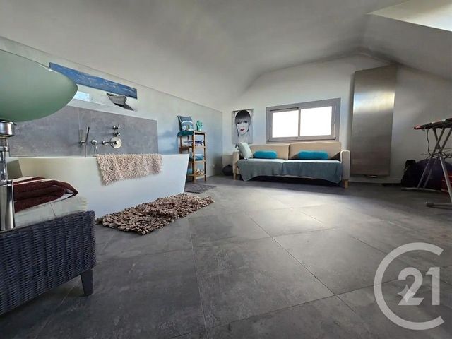 Maison &agrave; vendre - 7 pi&egrave;ces - 210 m2 - St Maur Des Fosses - 94 - ILE-DE-FRANCE