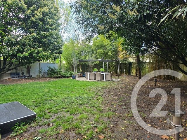 Maison &agrave; vendre - 7 pi&egrave;ces - 210 m2 - St Maur Des Fosses - 94 - ILE-DE-FRANCE