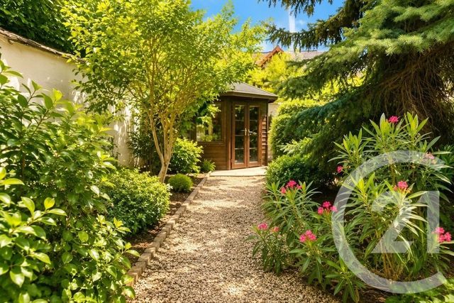 Maison &agrave; vendre - 10 pi&egrave;ces - 272 m2 - St Maur Des Fosses - 94 - ILE-DE-FRANCE