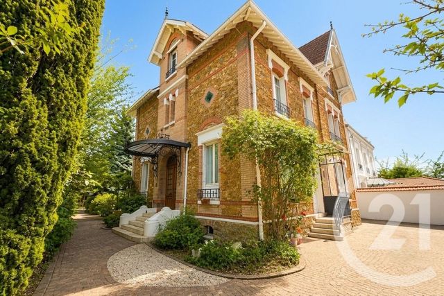 Maison &agrave; vendre - 10 pi&egrave;ces - 272 m2 - St Maur Des Fosses - 94 - ILE-DE-FRANCE