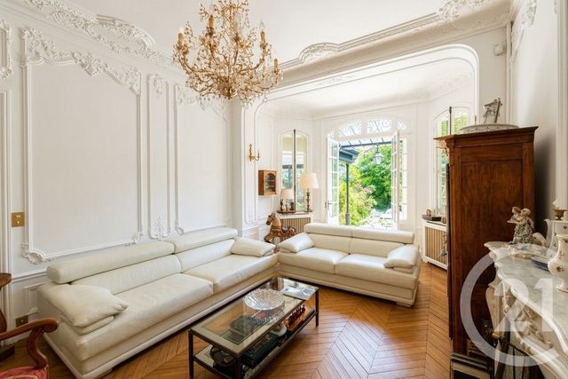 Maison &agrave; vendre - 10 pi&egrave;ces - 272 m2 - St Maur Des Fosses - 94 - ILE-DE-FRANCE