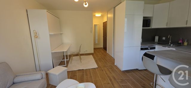 Appartement F1 &agrave; louer - 1 pi&egrave;ce - 23,40 m2 - La Varenne St Hilaire - 94 - ILE-DE-FRANCE