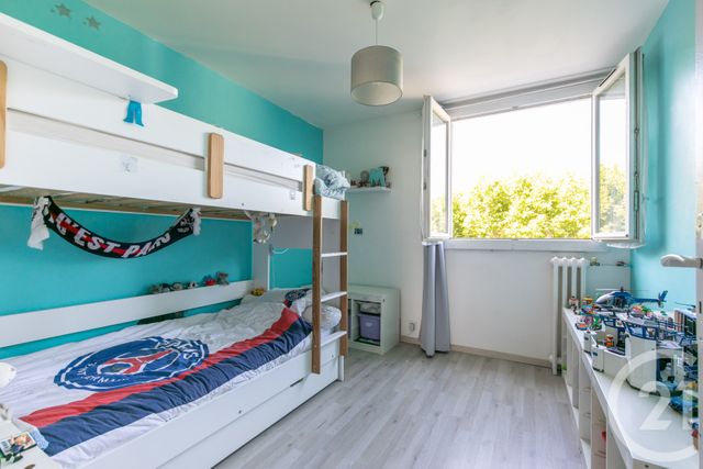 Appartement F4 &agrave; vendre - 4 pi&egrave;ces - 66,45 m2 - St Maur Des Fosses - 94 - ILE-DE-FRANCE