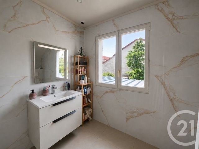 Maison &agrave; vendre - 5 pi&egrave;ces - 115,73 m2 - St Maur Des Fosses - 94 - ILE-DE-FRANCE
