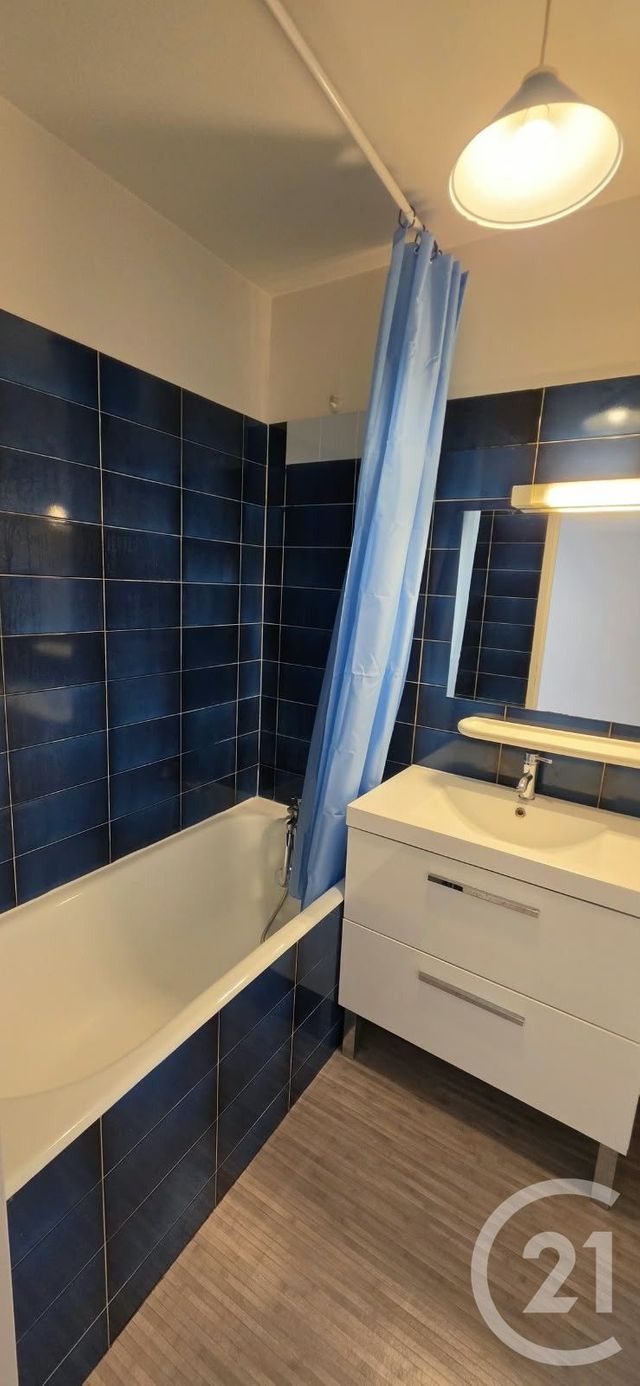 Appartement F1 &agrave; louer - 1 pi&egrave;ce - 25,95 m2 - St Maur Des Fosses - 94 - ILE-DE-FRANCE