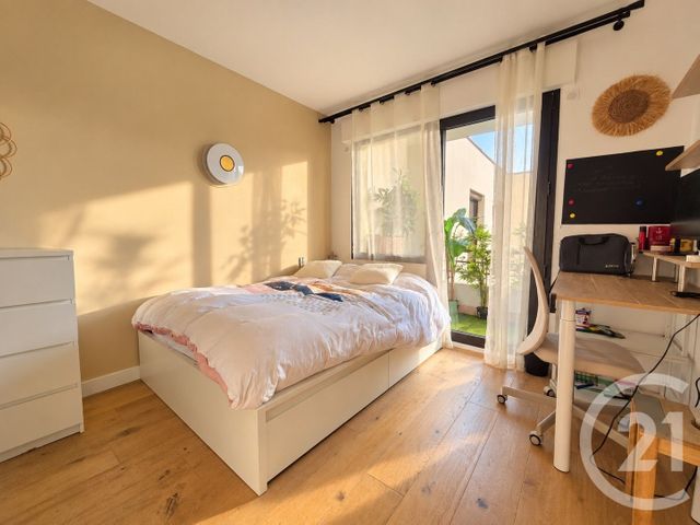Appartement F3 &agrave; louer - 3 pi&egrave;ces - 82 m2 - St Maur Des Fosses - 94 - ILE-DE-FRANCE