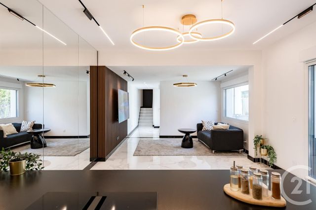 Maison &agrave; vendre - 5 pi&egrave;ces - 111,61 m2 - St Maur Des Fosses - 94 - ILE-DE-FRANCE