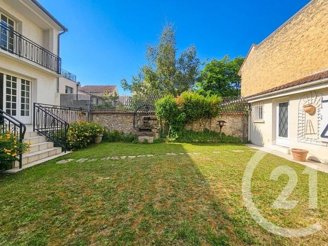 Maison &agrave; vendre - 8 pi&egrave;ces - 213,37 m2 - St Maur Des Fosses - 94 - ILE-DE-FRANCE
