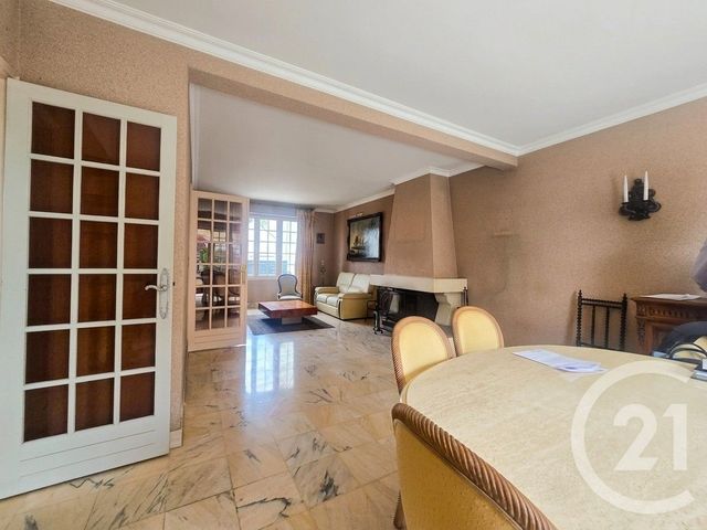 Maison &agrave; vendre - 8 pi&egrave;ces - 213,37 m2 - St Maur Des Fosses - 94 - ILE-DE-FRANCE
